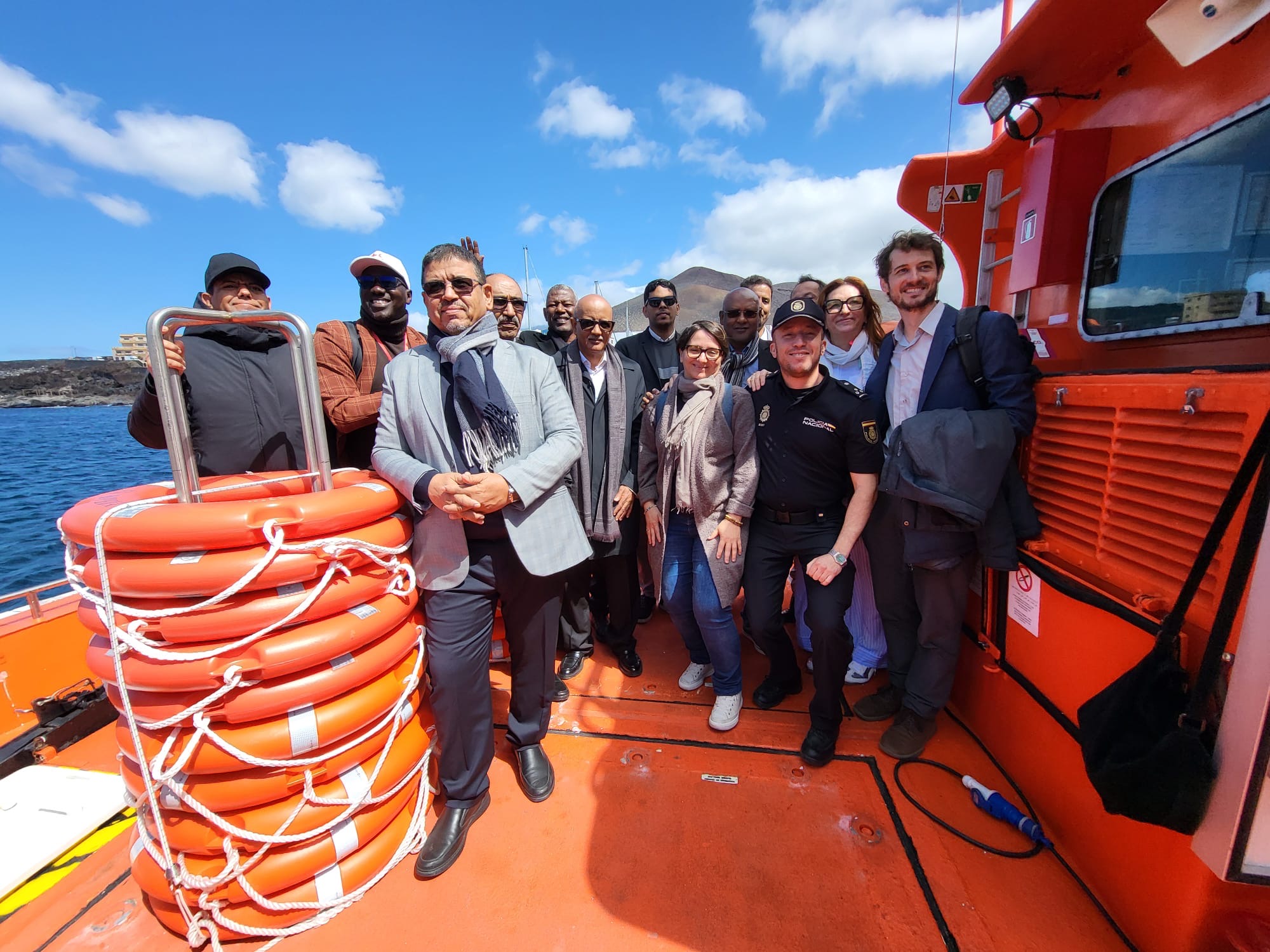 POC Mauritania visita el centro de atención temporal de extranjeros en la isla del Hierro